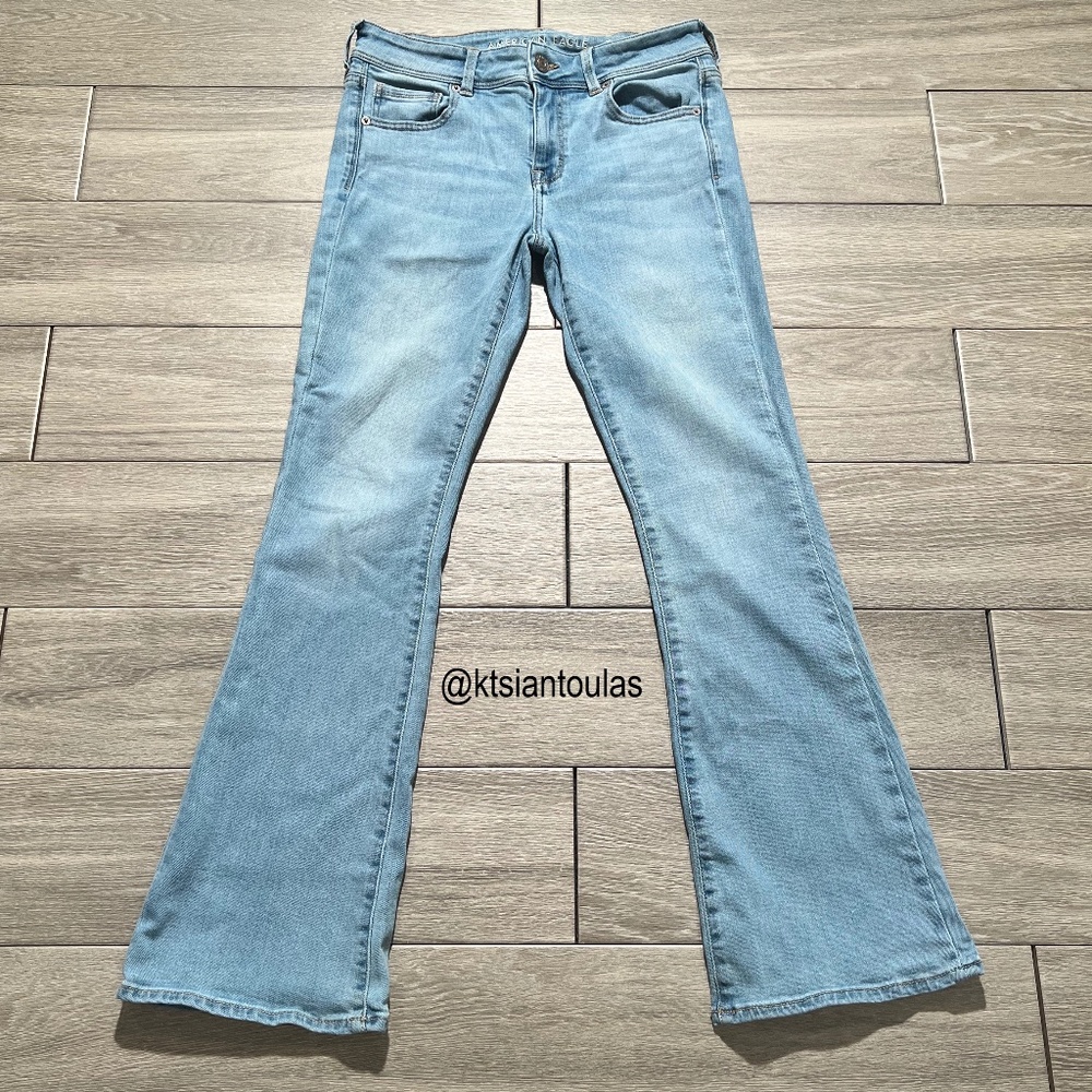 AE American Eagle Light Blue Super Stretch Mid Rise Kick Bootcut Jeans Size 8